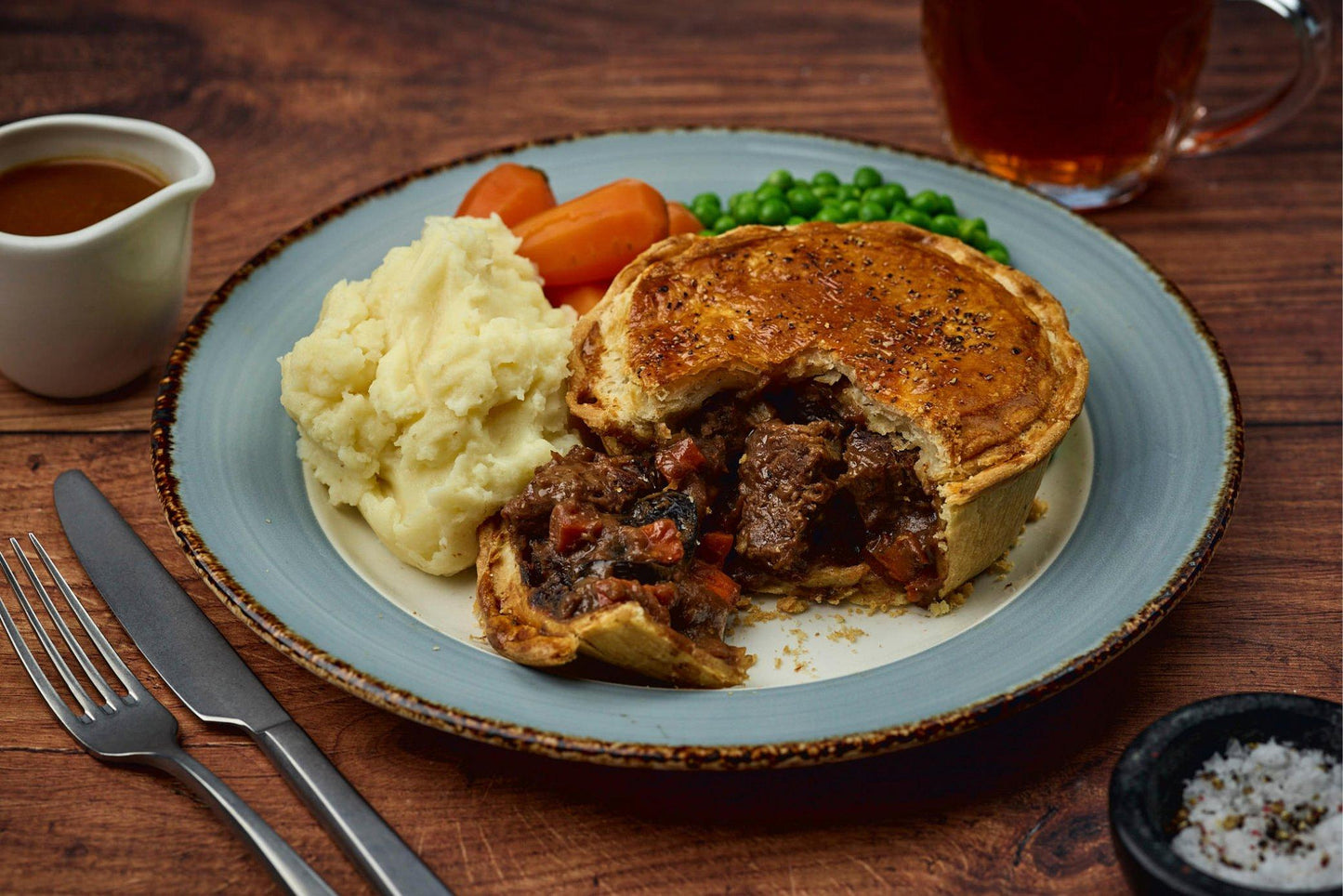 Phat Cornish Steak & Ale Pie 12 x 285g Ready Meals Asetena Pa