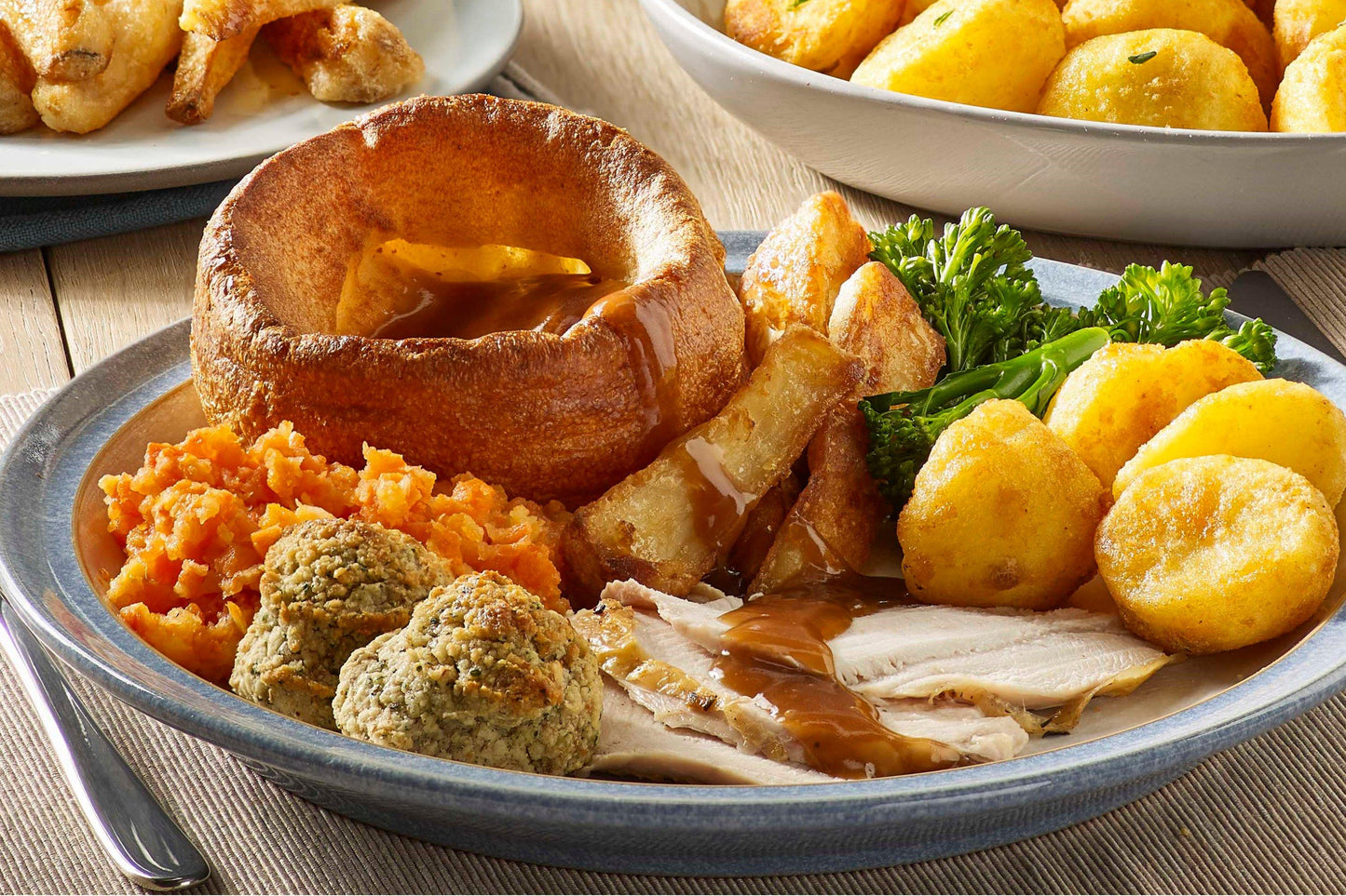 Aunt Bessie's Carvery Yorkshire Pudding 8 x 10 Ready Meals Asetena Pa