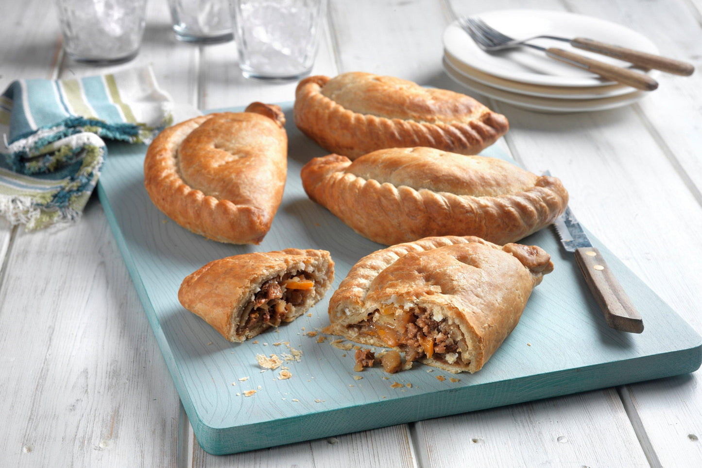 Proper Cornish Vegan Pasty 1 x 20 x 283g Ready Meals Asetena Pa