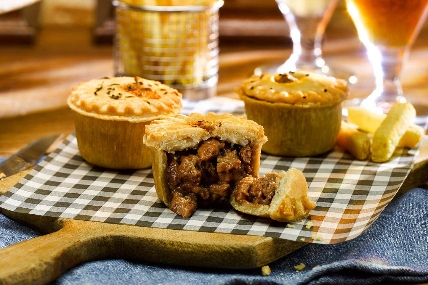 Phat Gluten Free Baked Mini Steak Pie 24 x 90g Ready Meals Asetena Pa