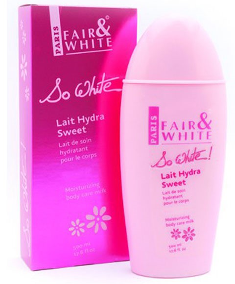 MOISTURIZING BODY CARE MILK WITH SWEET ALMOND OIL 500 ml Skin Moisturizing Asetena Pa