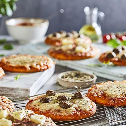 5" Cheese and Tomato Topped Children's Pizza 60 x 85g Ready Meals Asetena Pa