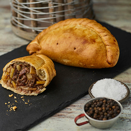 Phat Traditional Cornish Steak Pasty 20 x 283g Ready Meals Asetena Pa