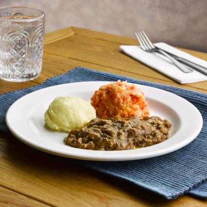 Simply Puree Level 5 Minced & Moist Chicken Casserole 12 x 380g Ready Meals Asetena Pa