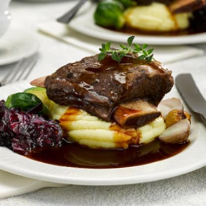 Slow Cooked Short Rib of Beef with Salt 24 x 294g Ready Meals Asetena Pa