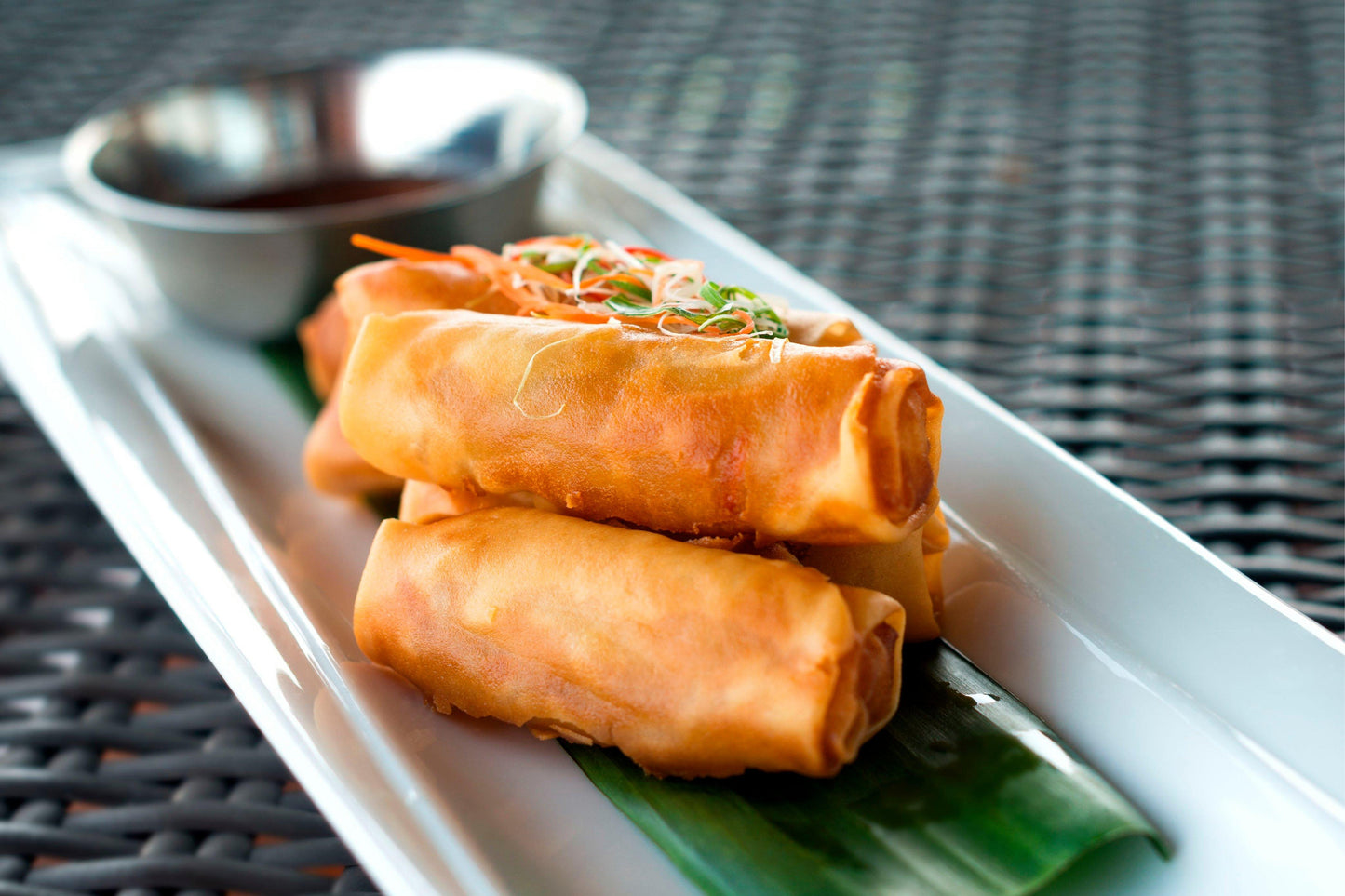 Daloon Curried Vegetable & Chicken Spring Rolls 80 x 90g Ready Meals Asetena Pa 