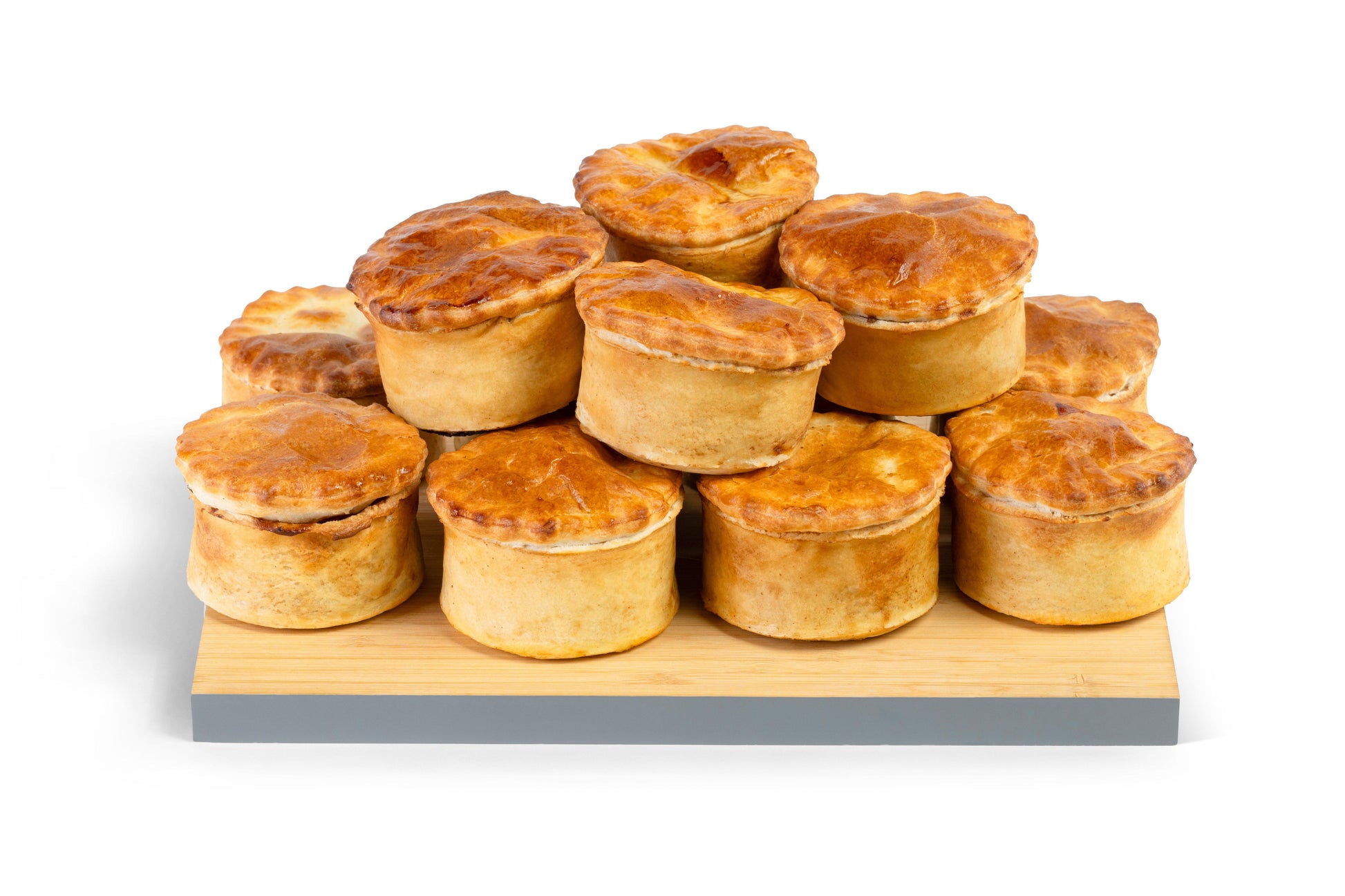 Pie Sports Small Unbaked Steak & Gravy Pies (Scotland Only) 1 x 24 Ready Meals Asetena Pa 