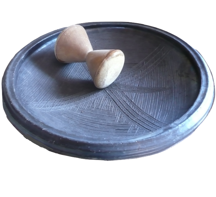 Asanka Clay Pot & Tapol