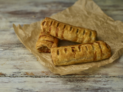 Phat Naked Pork Sausage Roll 6" 60 x 120g Ready Meals Asetena Pa 