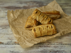 Phat Schools 4" Pork Sausage Roll 100 x 90g Ready Meals Asetena Pa 