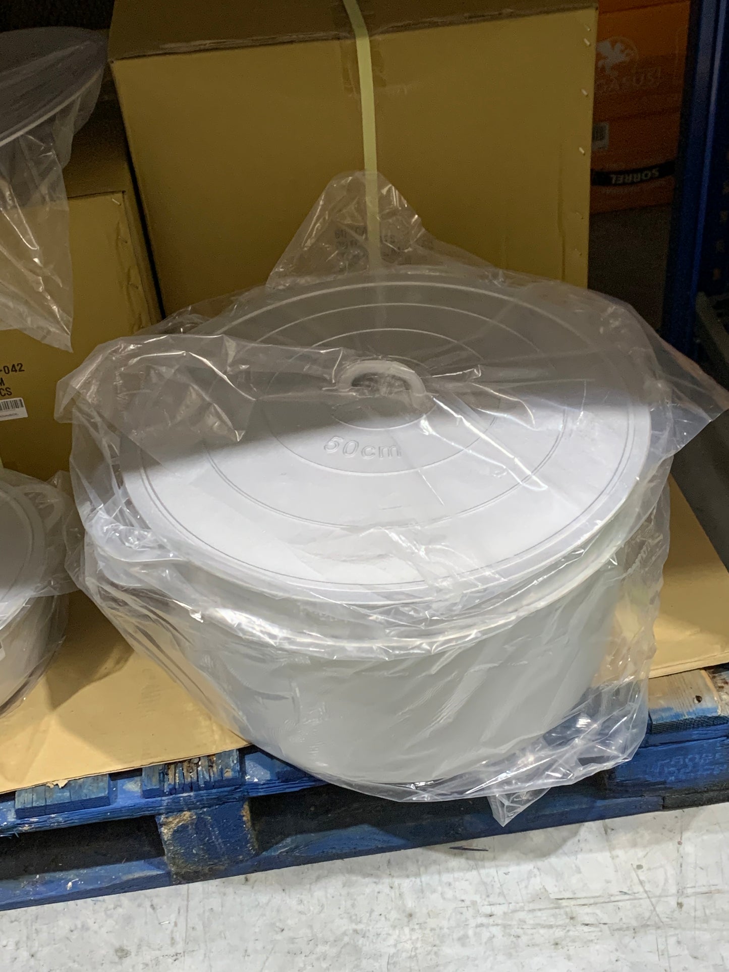 Guycan Dutch Pot Large 50cm Box of 4