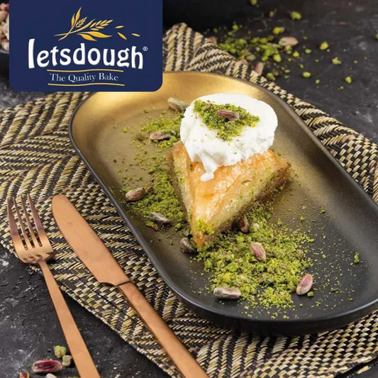 Letsdough Pistachio Baklava (20 Triangle Slices) 2.5Kg