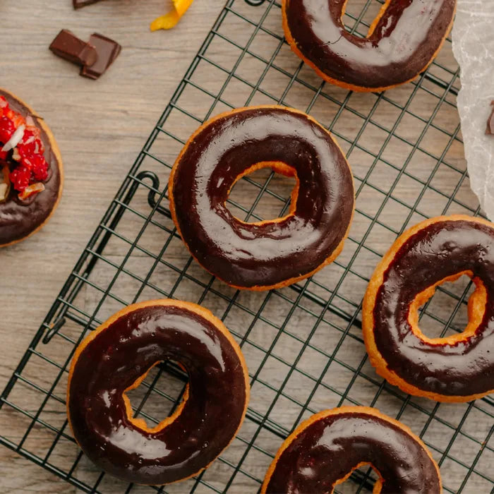 MASKitchen Range Chocolate Iced Doughnuts 1 x 33-Food